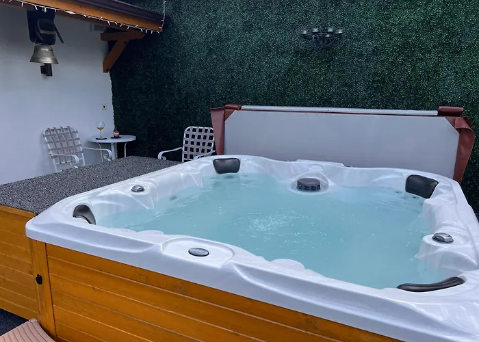 Adelheide - Spa, Bbq & Jacuzzi Appartement