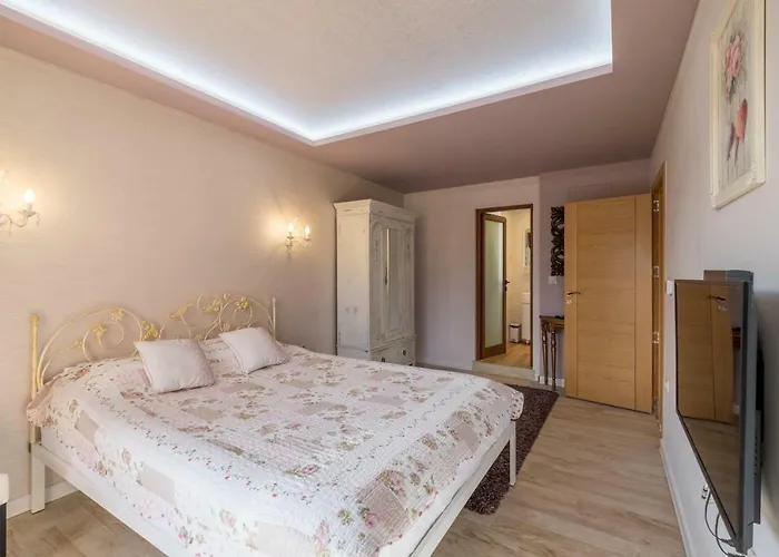 Adelheide - Spa, Bbq & Jacuzzi Appartement *