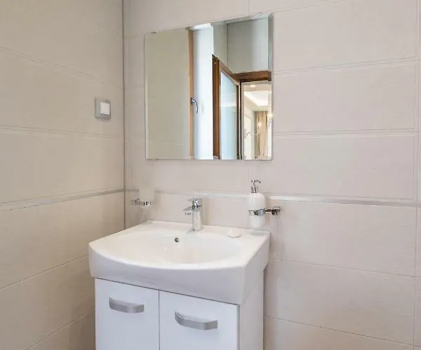 Appartement Adelheide - Spa, Bbq & Jacuzzi